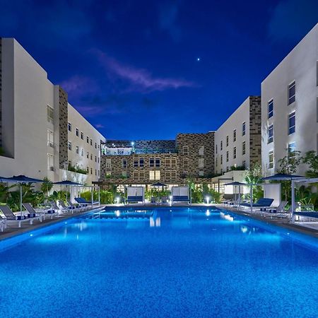 City Express Plus By Marriott Cancun Aeropuerto Riviera エクステリア 写真