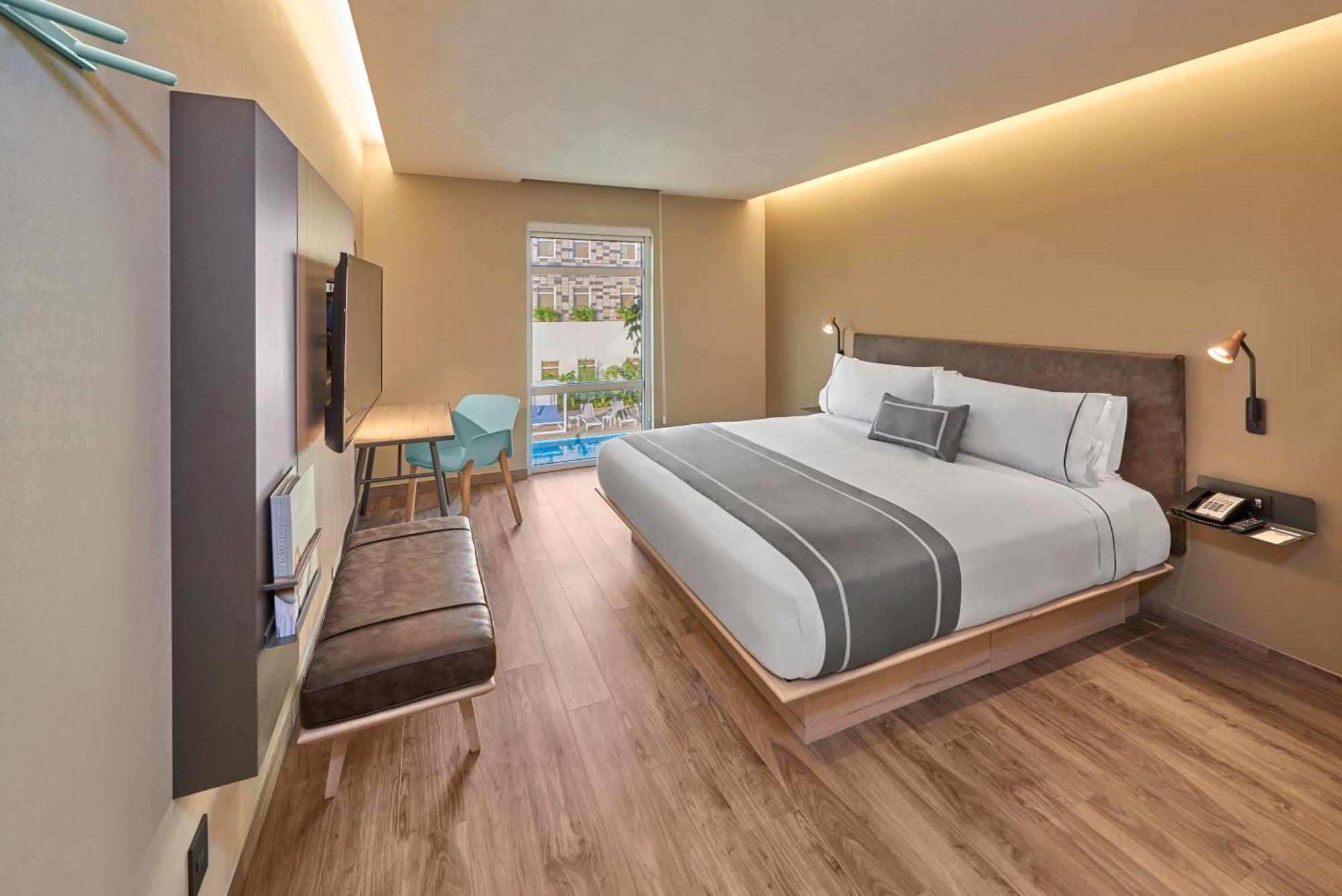 City Express Plus By Marriott Cancun Aeropuerto Riviera エクステリア 写真